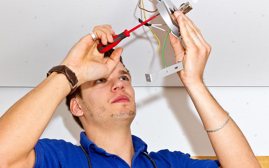  électricien Fosses